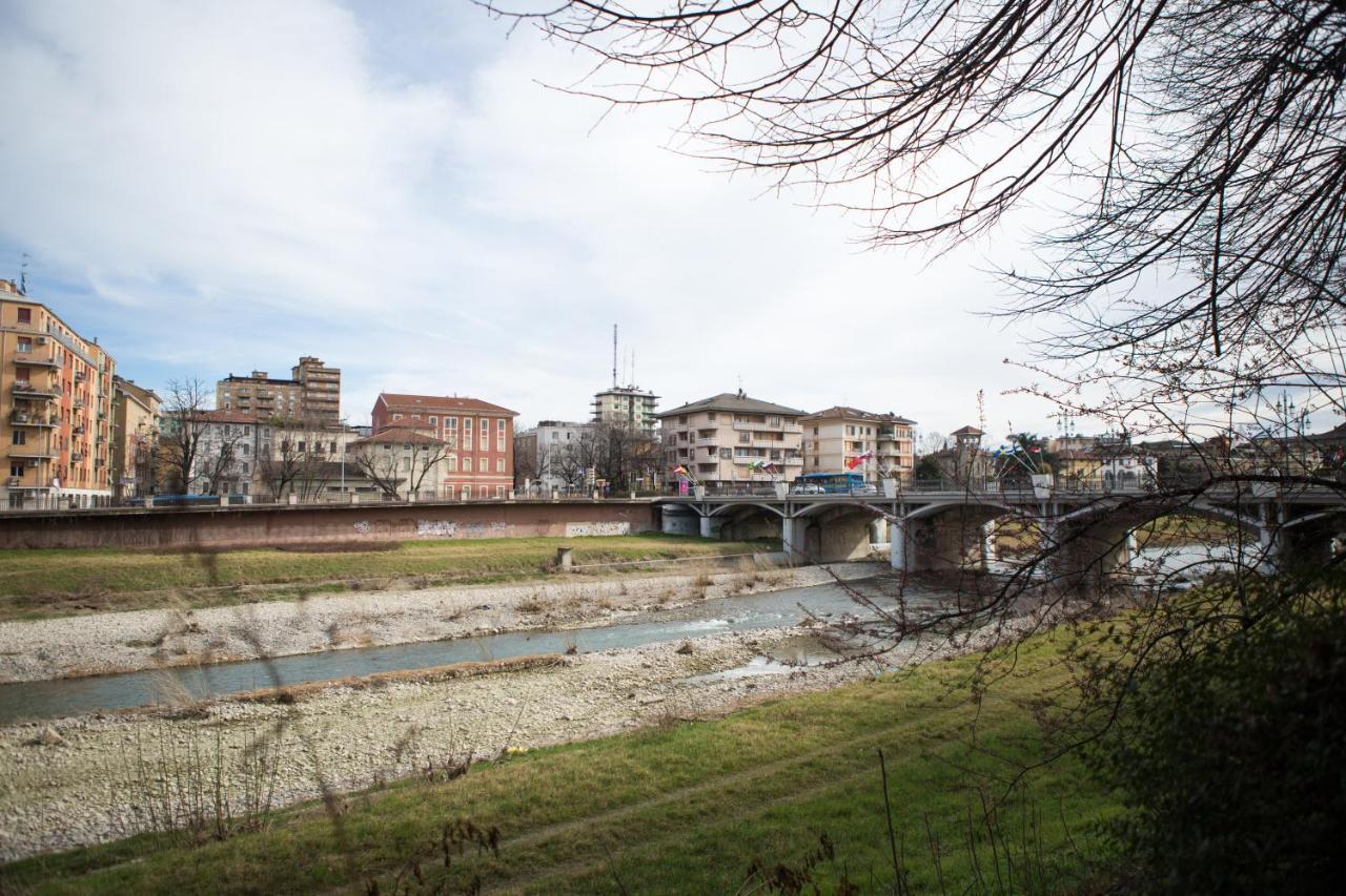 Parma Railway Station Lovely Apartment Εξωτερικό φωτογραφία